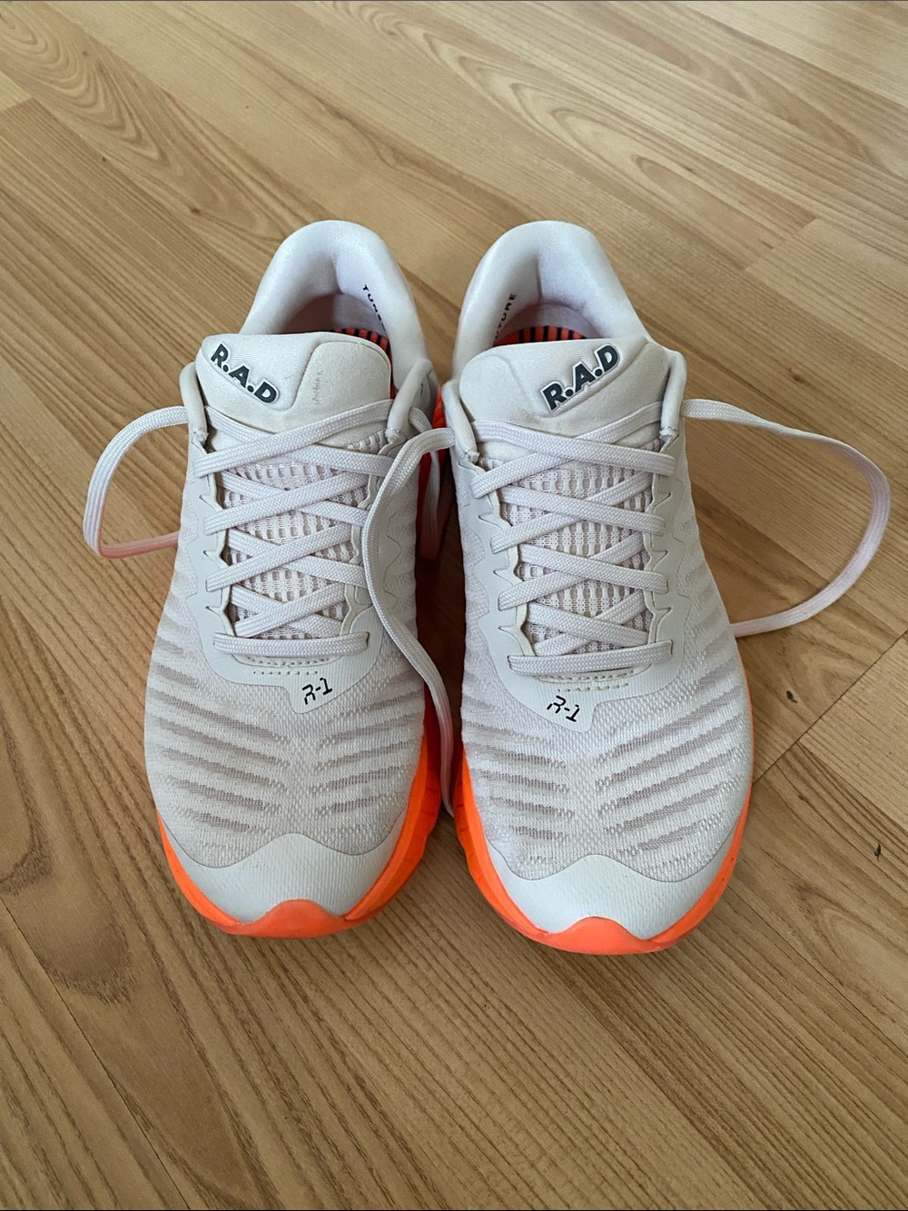 R.A.D. R1 Women's Athletic Running Shoes in Light Beige with Orange Sole size 7